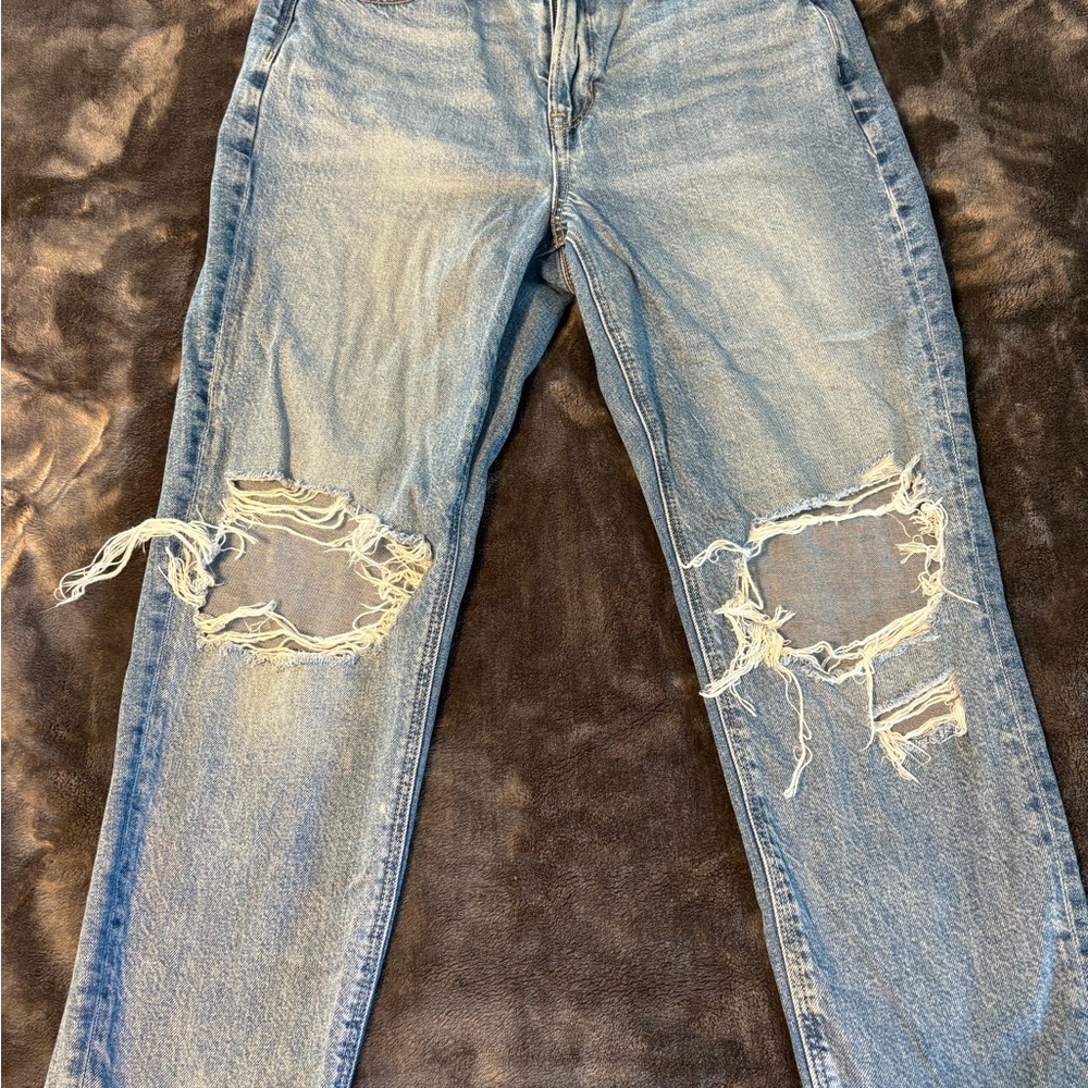 American Eagle Outfitters Light Blue Denim Jeans